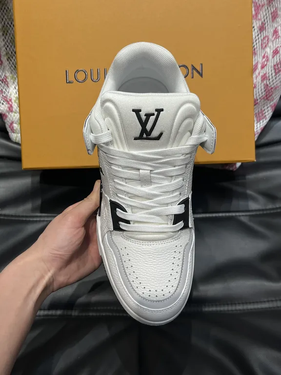 Louis Vuitton Shoe 